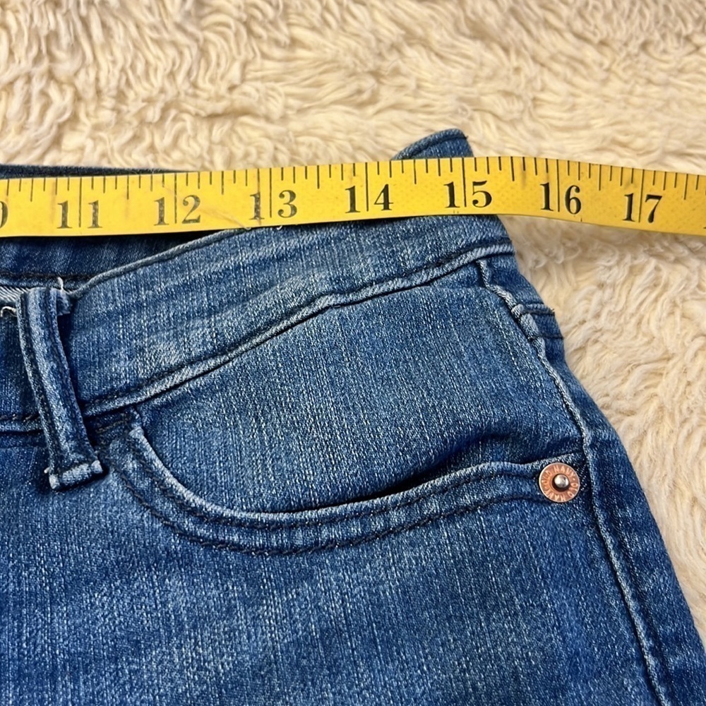 Old Navy super skinny size 8 and stretchy jeans - Picture 7 of 9